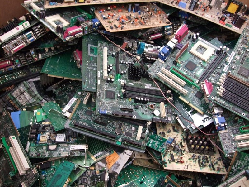 Tonajlı Elektronik Hurdası Alanlar